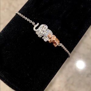 Mother/Daughter Special Bond Elephants Bracelet.